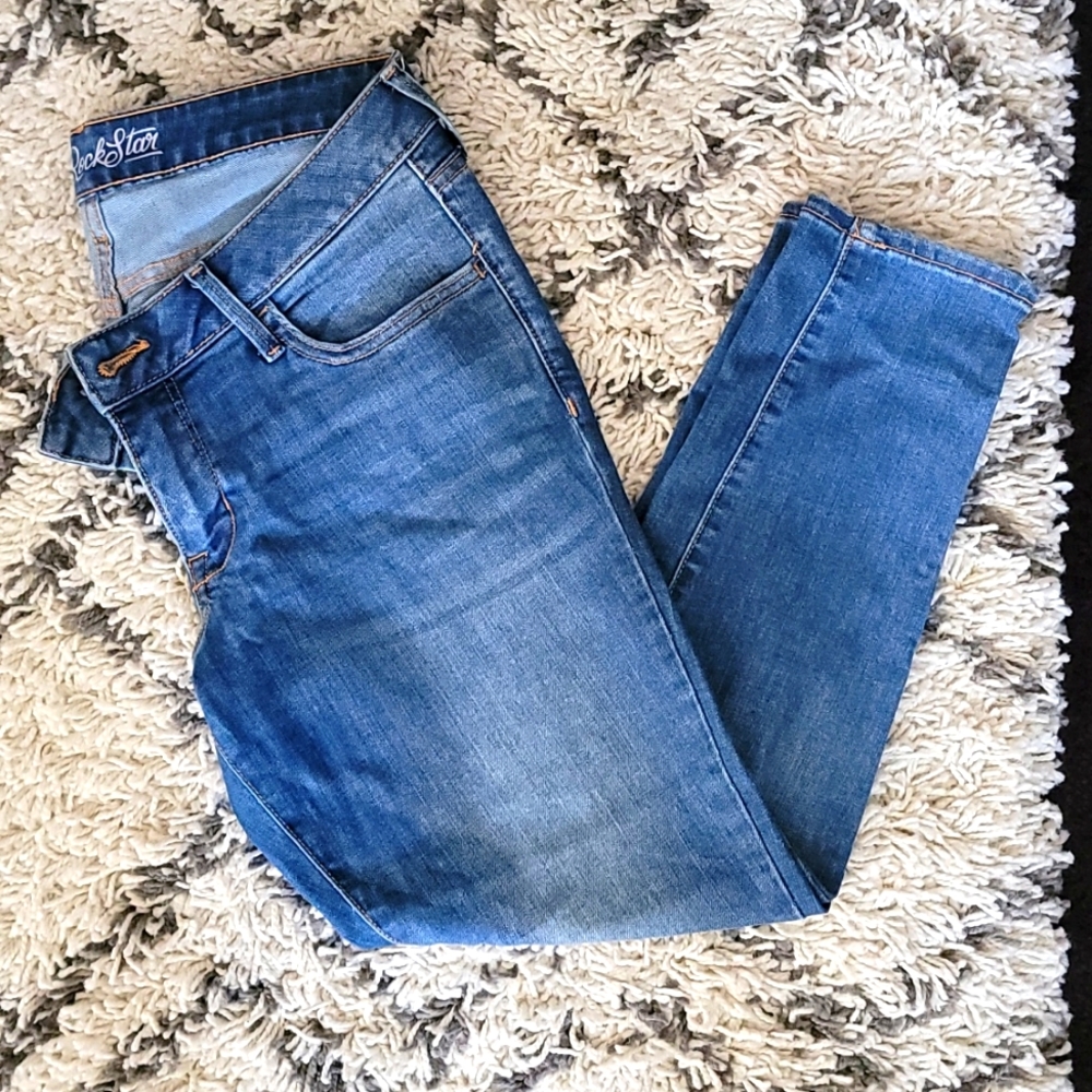 Old Navy Rockstar Skinny Jean 12
